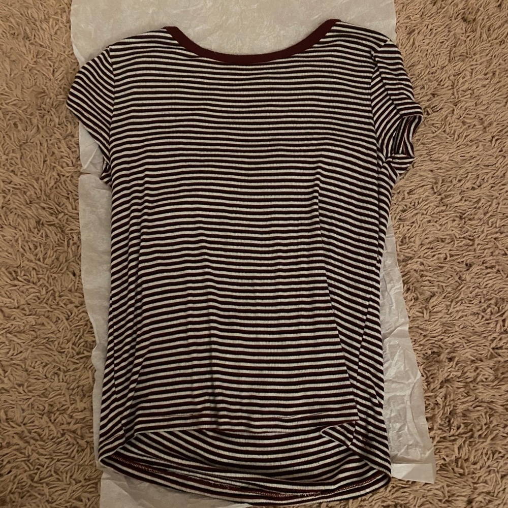 red black and white t shirt